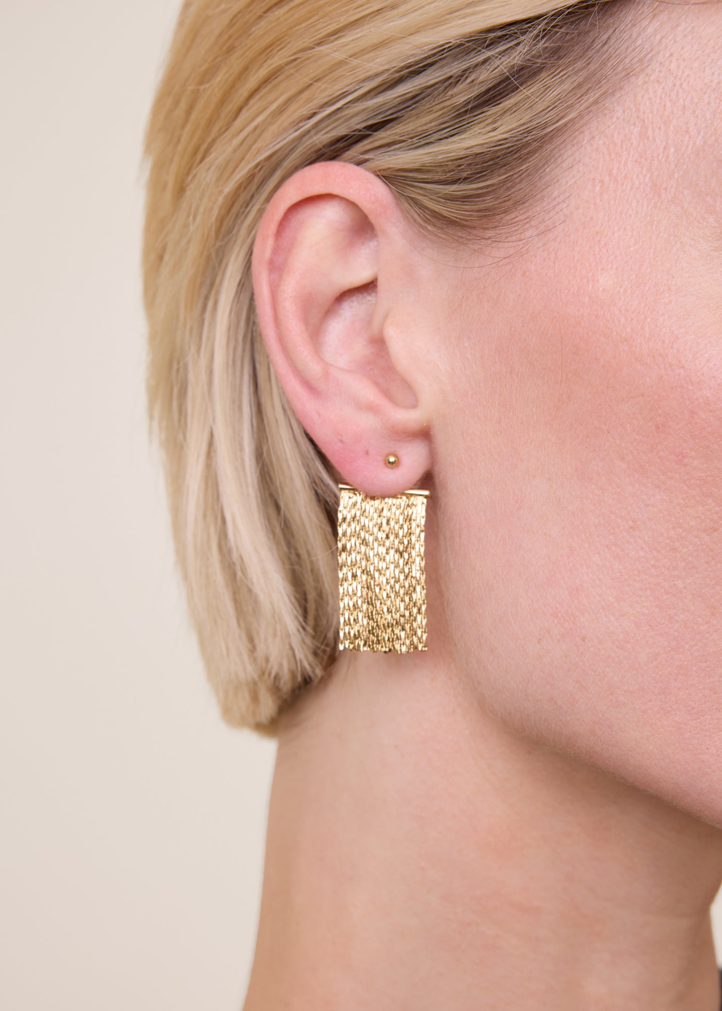 Gold plated behind-the-earring