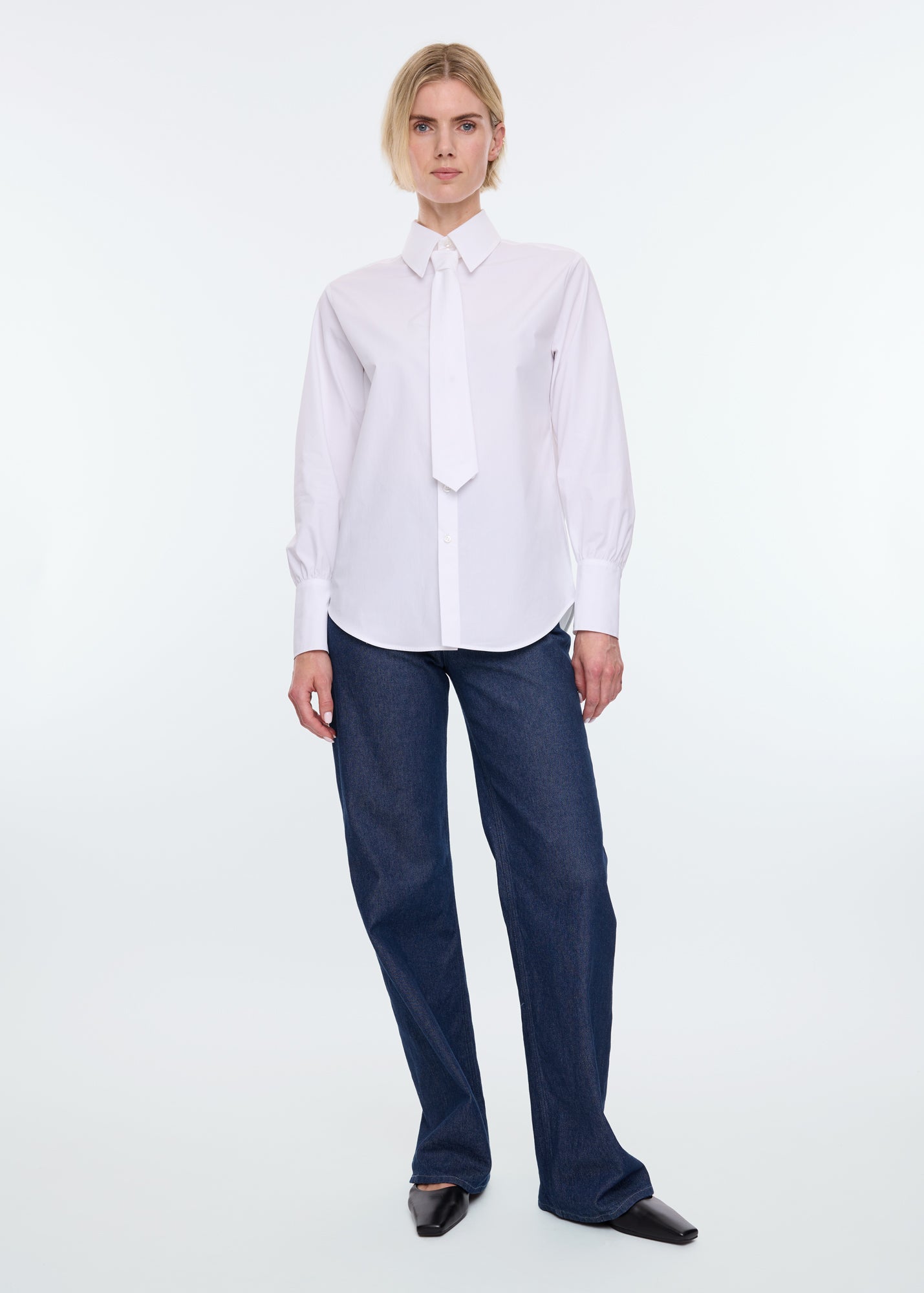 witte-blouse_180-36