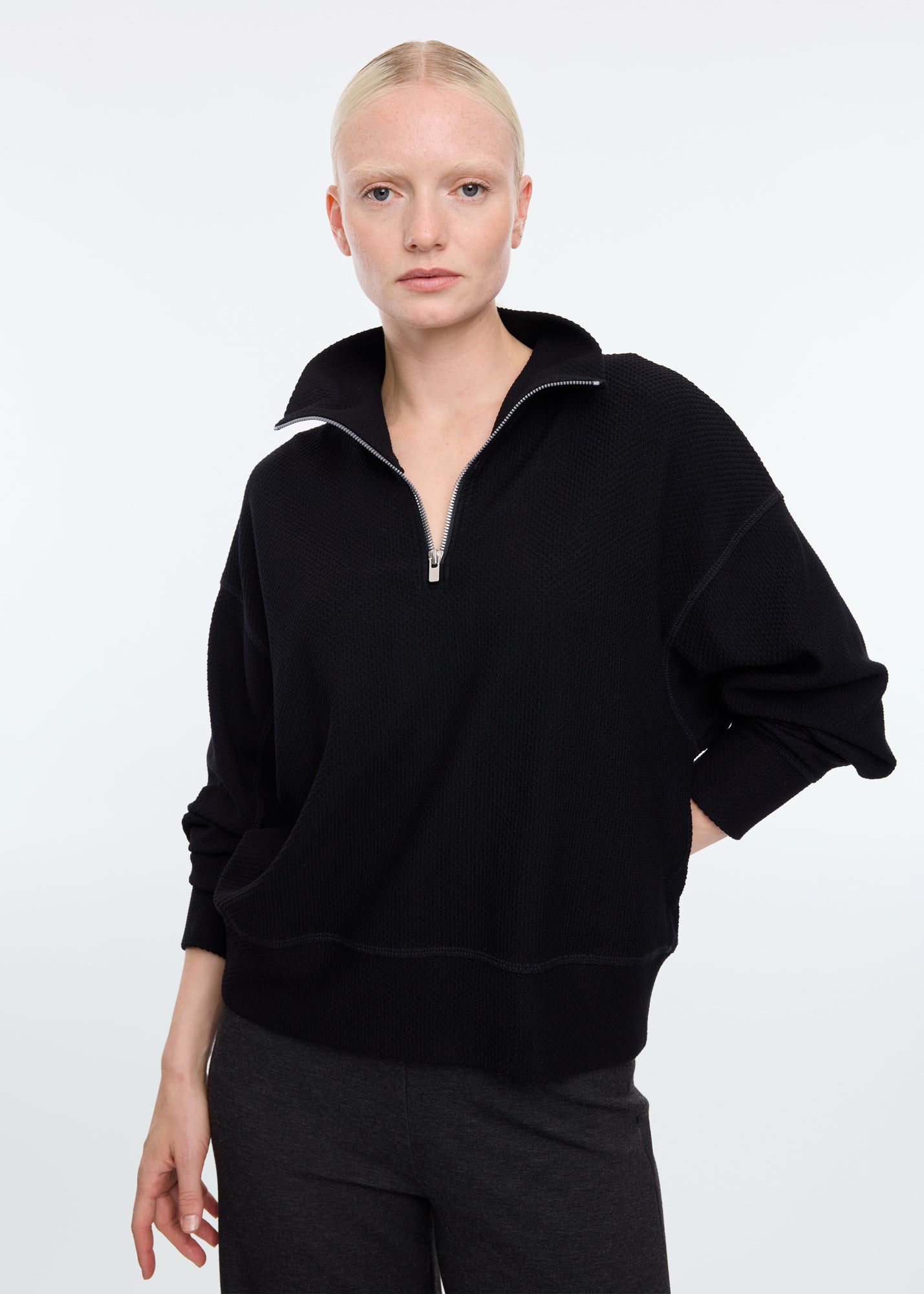 Zip up struc sweater