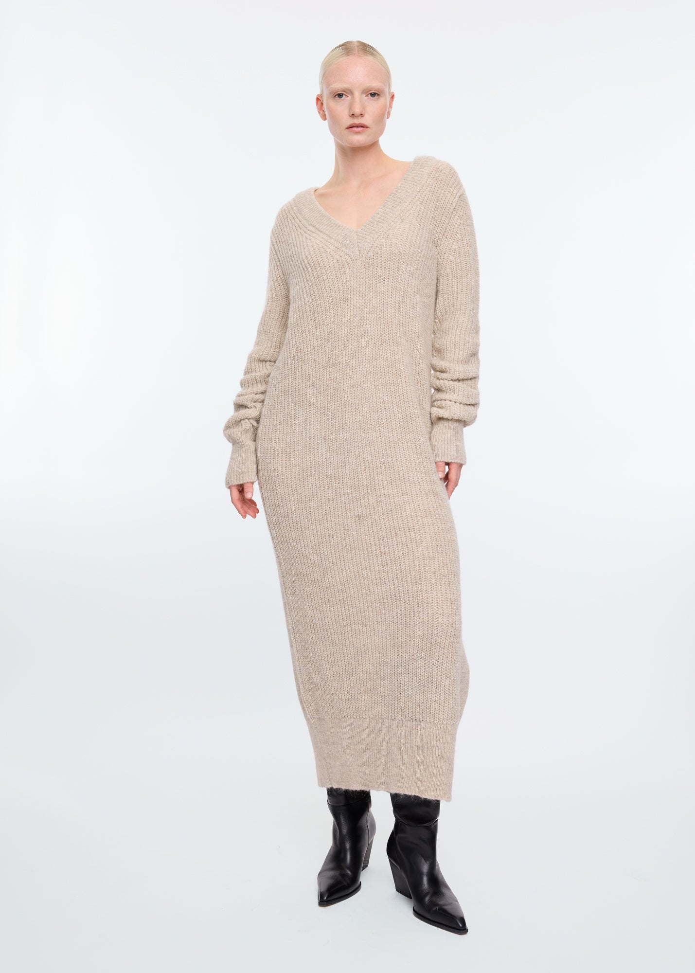 V-neck wool maxi dress