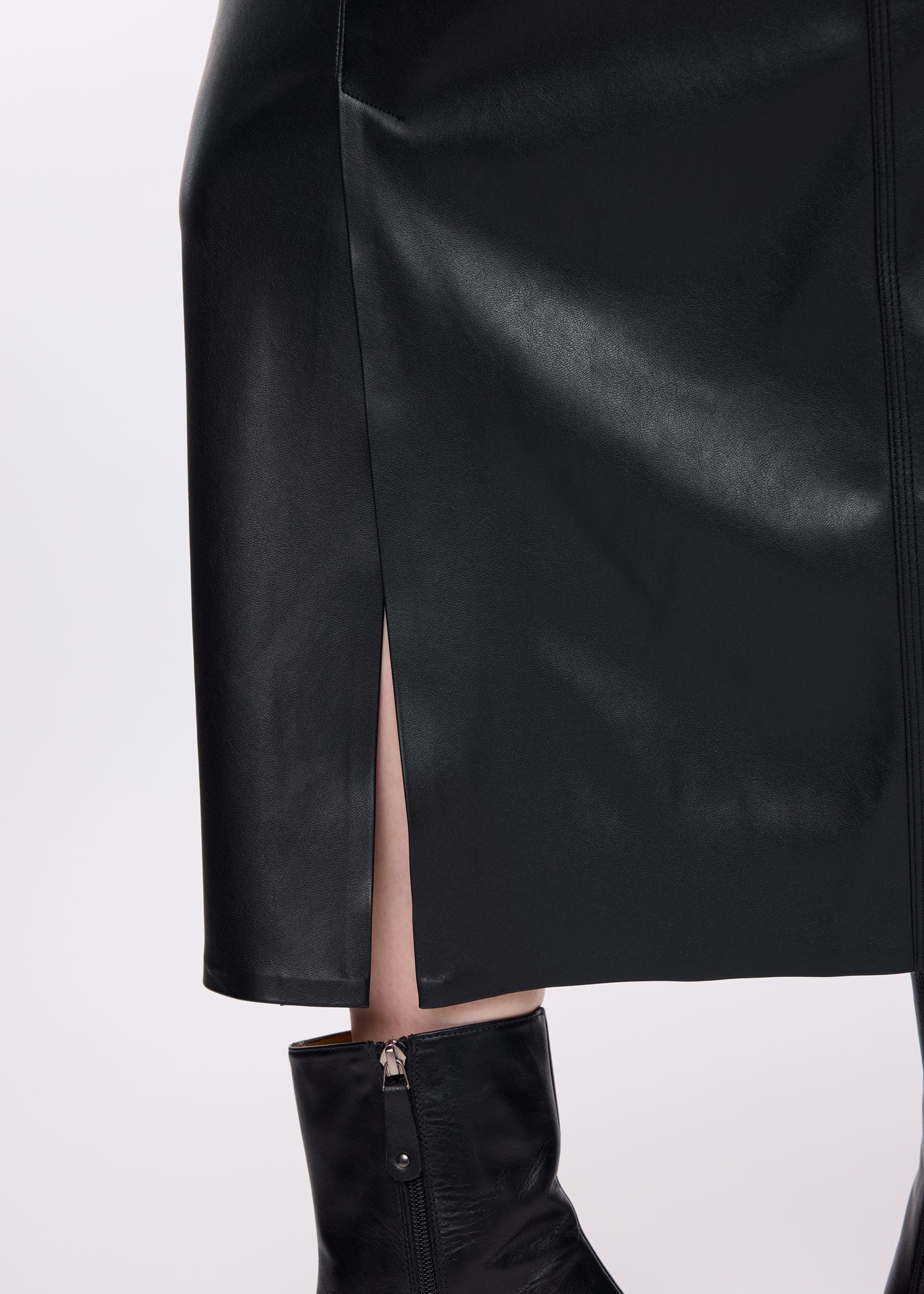 Vegan leather tube skirt