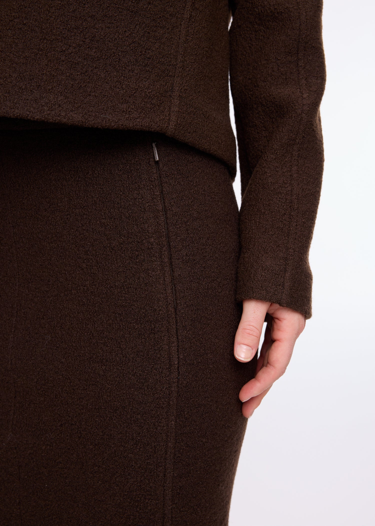 details-rok-bruin