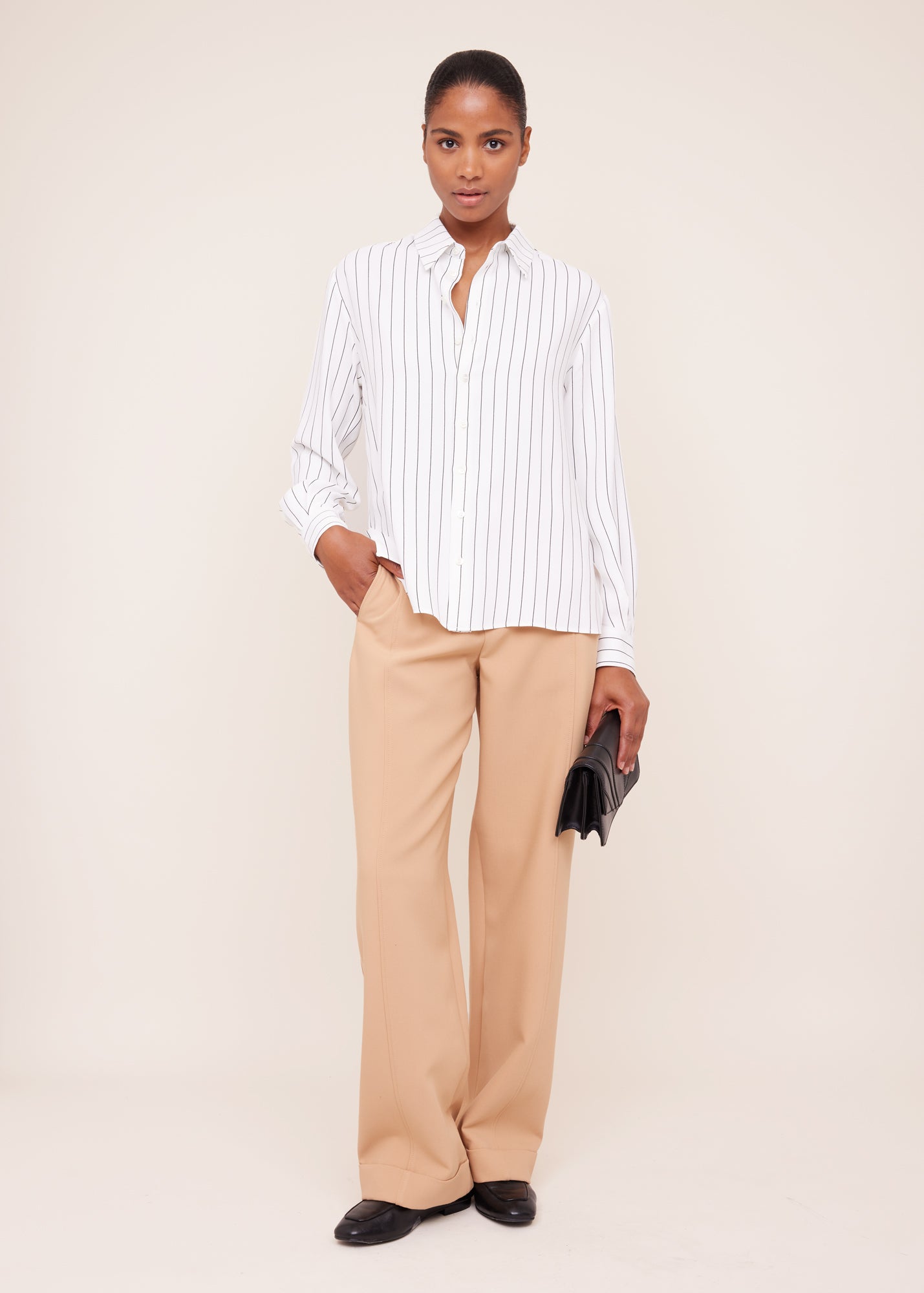 Tricot trousers with trim
