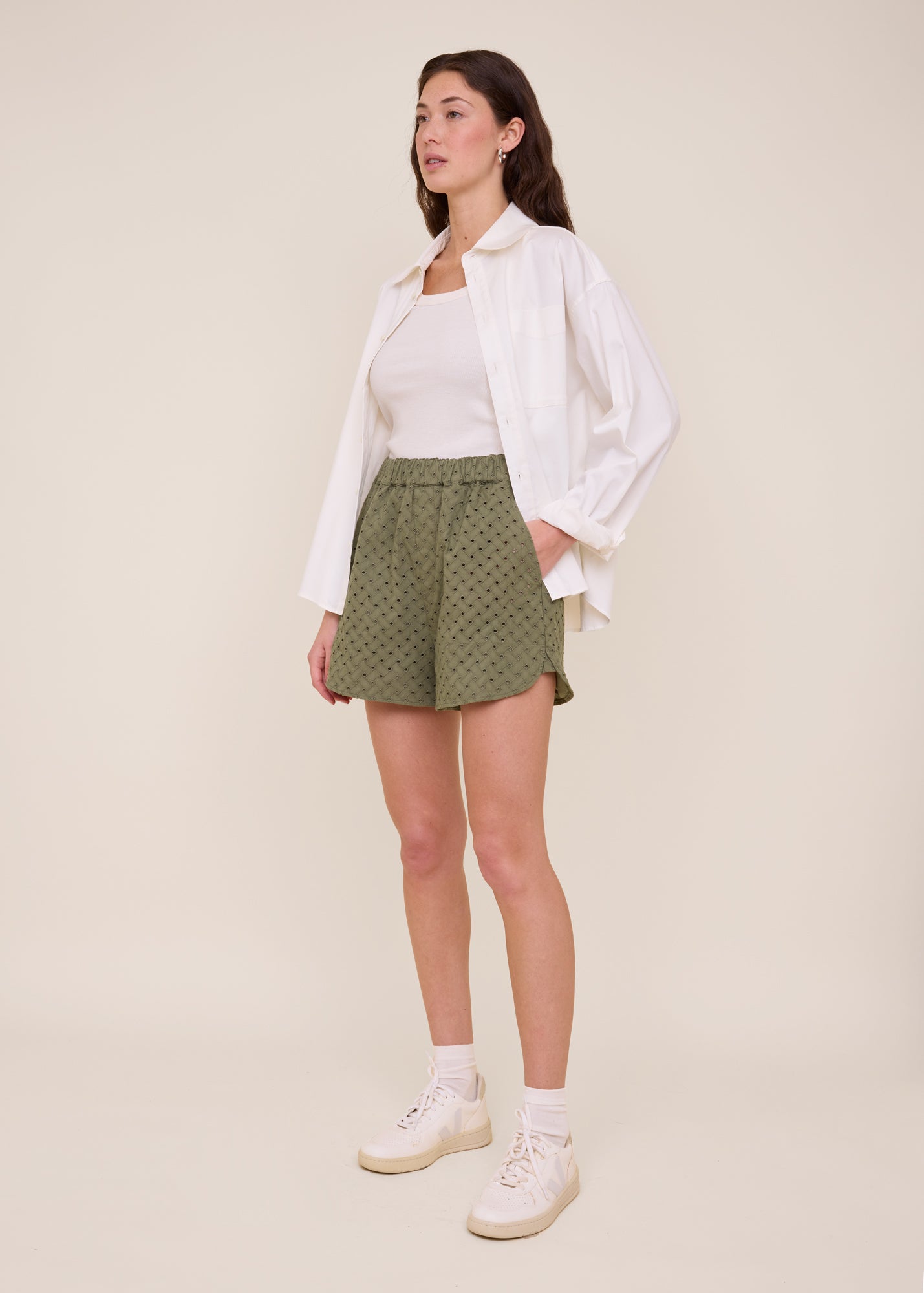 Broderie-cotton-shorts_175-36